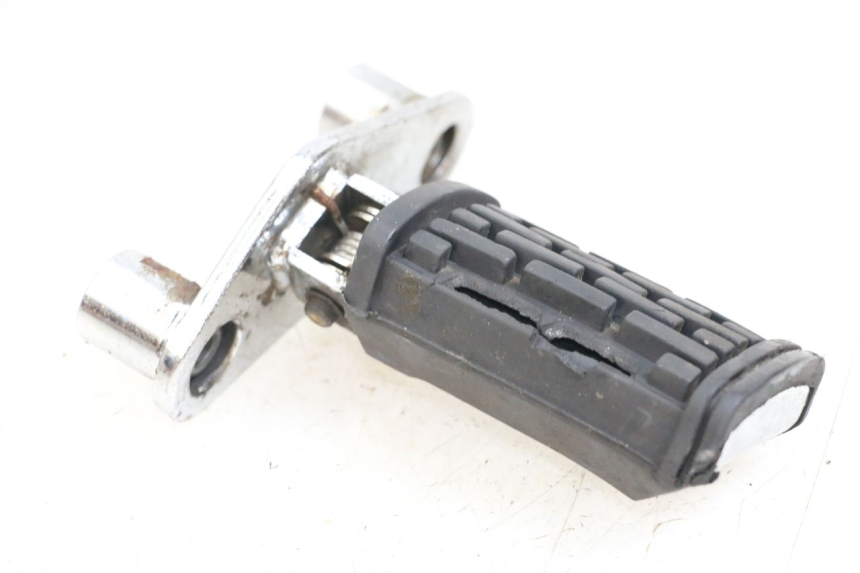 photo de FUSSRASTEN HALTEPLATTEN VORN RECHT APRILIA CLASSIC 125 (1995 - 2001)