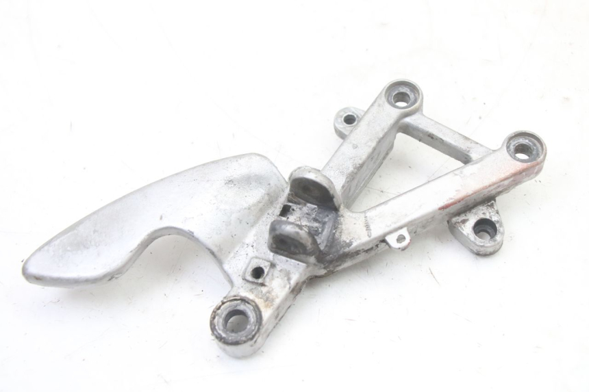 photo de FUSSRASTEN HALTEPLATTEN VORN RECHT APRILIA RS 50 (1999 - 2005)