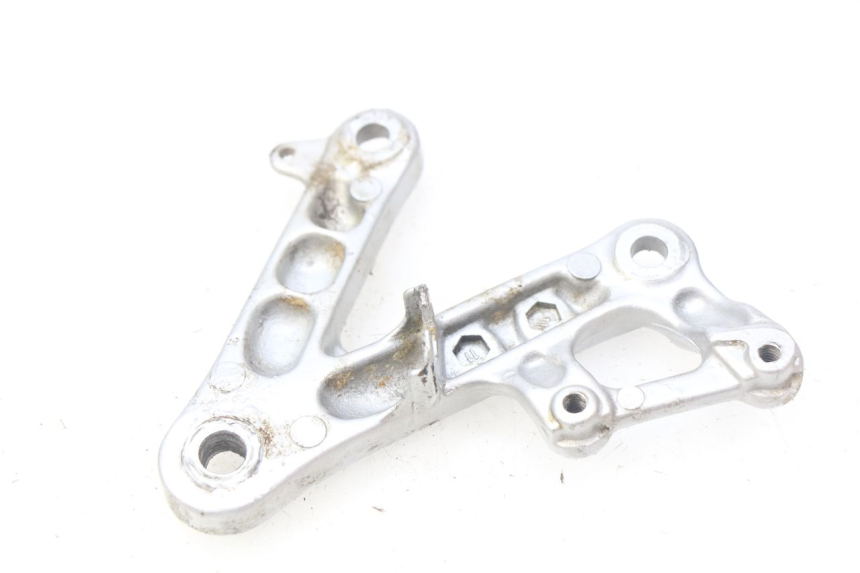 photo de FUSSRASTEN HALTEPLATTEN VORN RECHT HONDA CBR RR FIREBLADE 900 (1992 - 1994)