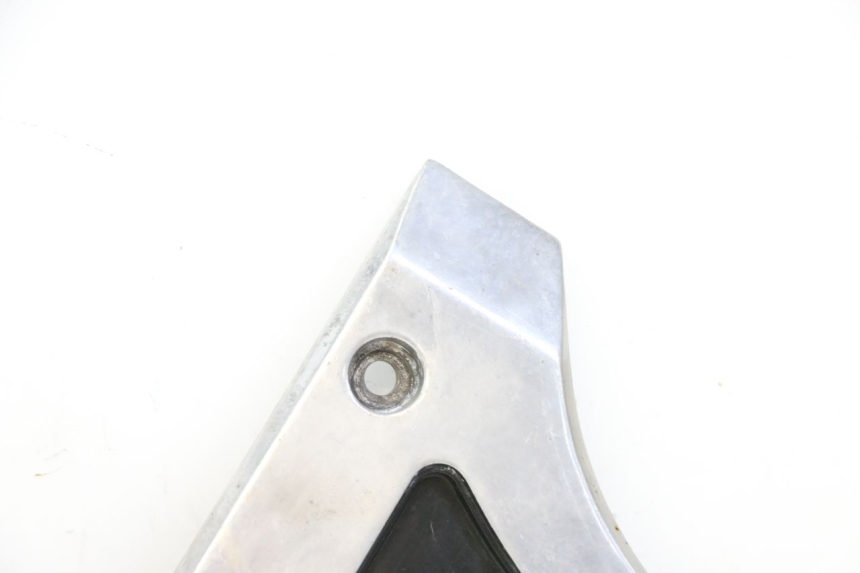 photo de FUSSRASTEN HALTEPLATTEN VORN RECHT YAMAHA FJ 36Y 1100 (1984 - 1985)
