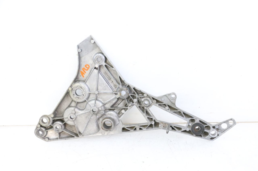 photo de FUSSRASTEN HALTEPLATTEN VORN RECHT YAMAHA FJ 36Y 1100 (1984 - 1985)