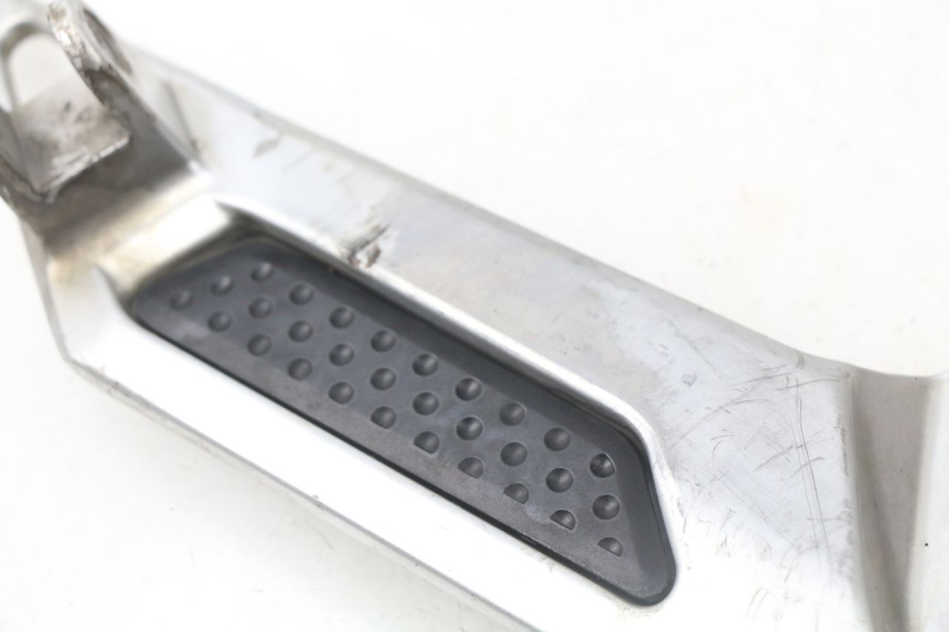 photo de RECHTE VORDERE FUßRASTENHALTERUNG YAMAHA FJR ABS 1300 (2006 - 2012)