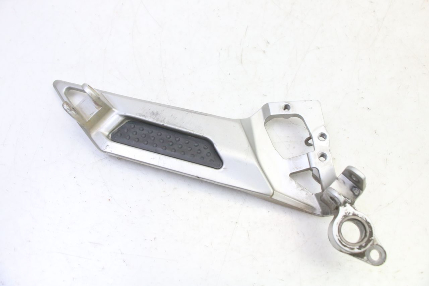photo de RECHTE VORDERE FUßRASTENHALTERUNG YAMAHA FJR ABS 1300 (2006 - 2012)