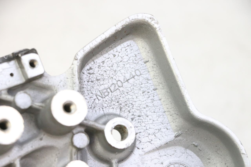 photo de FUSSRASTEN HALTEPLATTEN VORN RECHT BMW G310 R 310 (2016 - 2020)