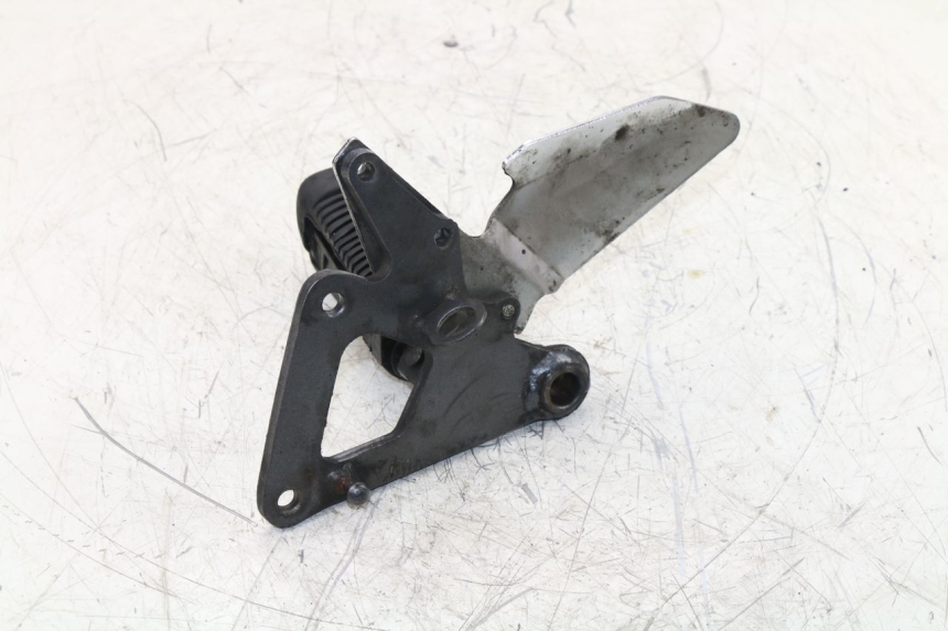 photo de FUSSRASTEN HALTEPLATTEN VORN RECHT SUZUKI GS / GSE 500 (1990 - 2000)
