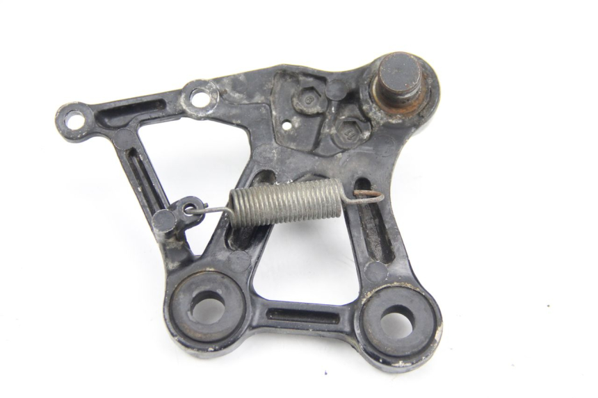 photo de FUSSRASTEN HALTEPLATTEN VORN RECHT HONDA CBR F SC21 1000 (1986 - 1992)