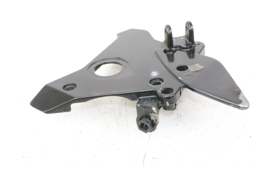 photo de FUSSRASTEN HALTEPLATTEN VORN RECHT KAWASAKI ZR7 ZR-7 S 750 (1999 - 2004)