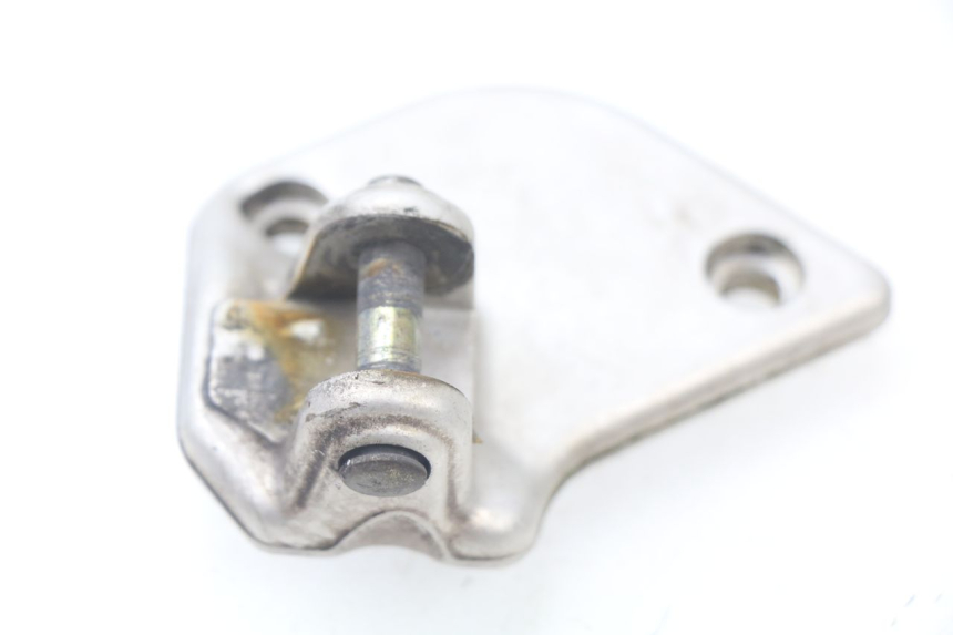 photo de FUSSRASTEN HALTEPLATTEN VORN RECHT CAGIVA NAVIGATOR 1000 (2000 - 2005)