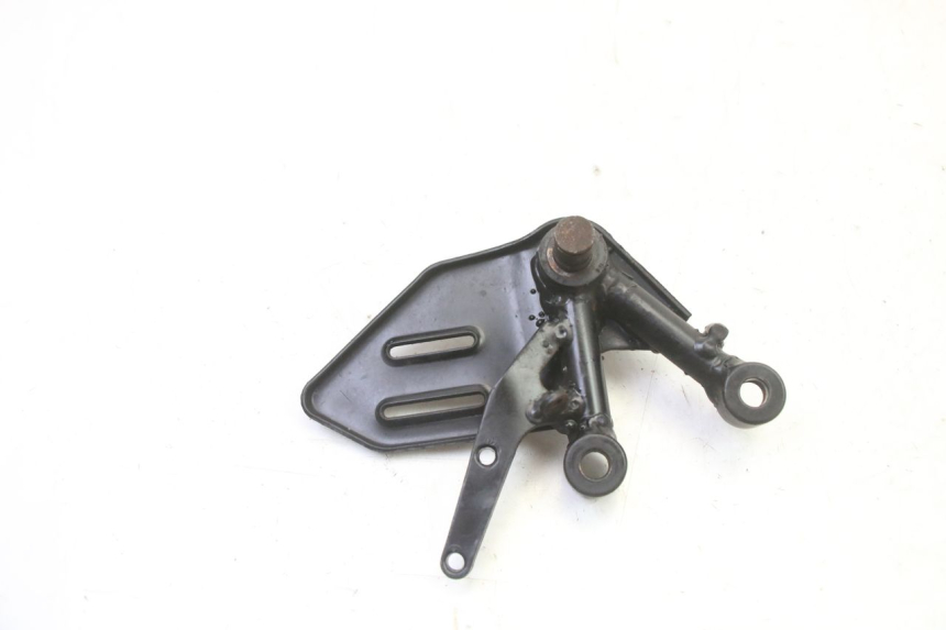 photo de FUSSRASTEN HALTEPLATTEN VORN RECHT MAG POWER R-STREET 50 (2016 - 2025)
