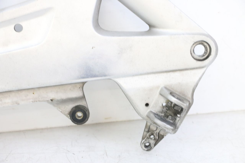 photo de FUSSRASTEN HALTEPLATTEN VORN RECHT HONDA ST PAN EUROPEAN 1300 (2002 - 2013)