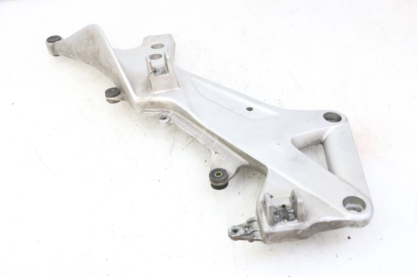 photo de FUSSRASTEN HALTEPLATTEN VORN RECHT HONDA ST PAN EUROPEAN 1300 (2002 - 2013)