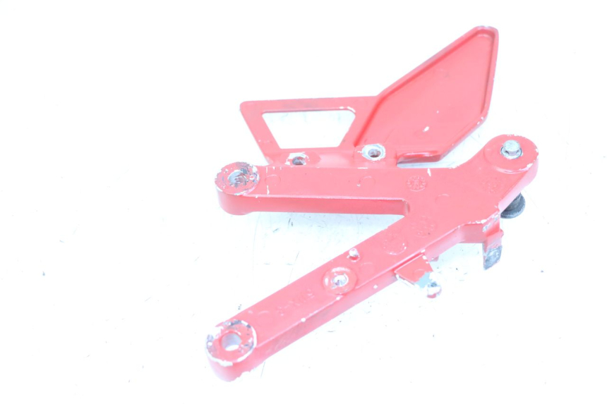 photo de FUSSRASTEN HALTEPLATTEN VORN RECHT YAMAHA TZR 50 (2008 - 2016)