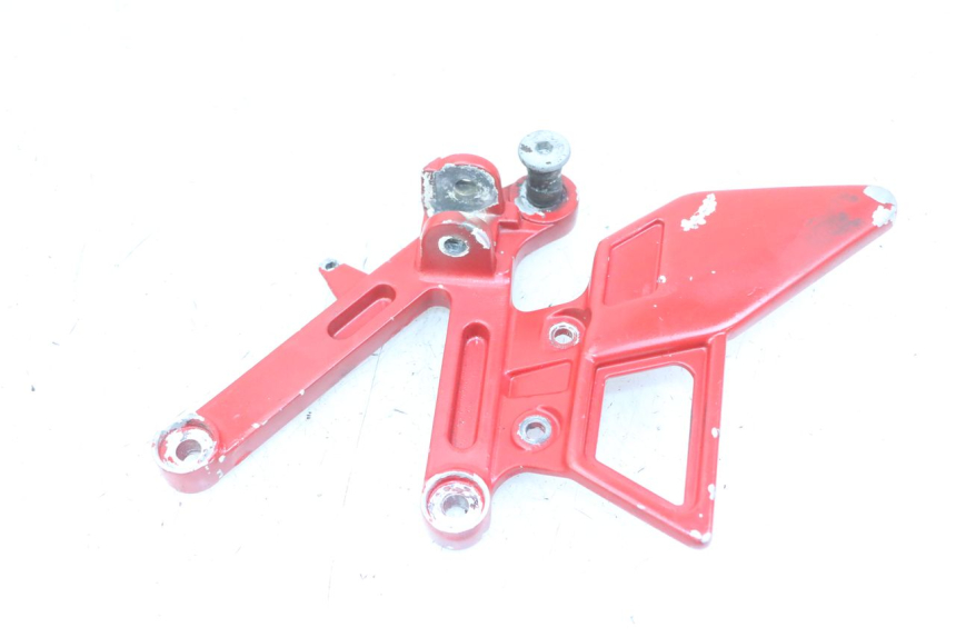 photo de FUSSRASTEN HALTEPLATTEN VORN RECHT YAMAHA TZR 50 (2008 - 2016)