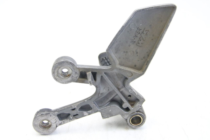 photo de FUSSRASTEN HALTEPLATTEN VORN RECHT SYM WOLF SB 125 (2011 - 2018) - Zoom auf Gebrauchszustand