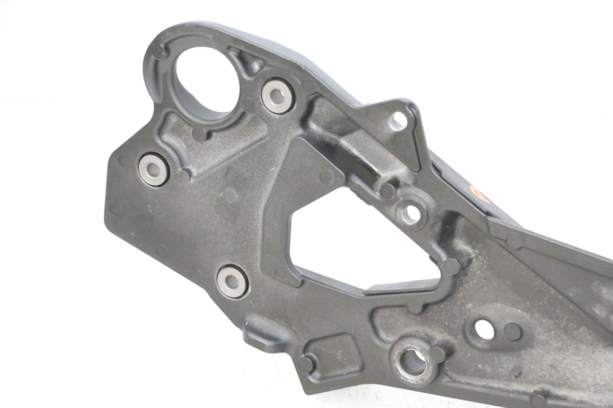 photo de FUSSRASTEN HALTEPLATTEN VORN RECHT YAMAHA XJ6 ABS 600 (2008 - 2016)