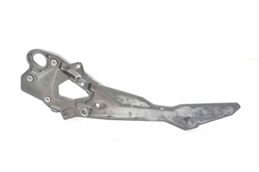photo de FUSSRASTEN HALTEPLATTEN VORN RECHT YAMAHA XJ6 ABS 600 (2008 - 2016)