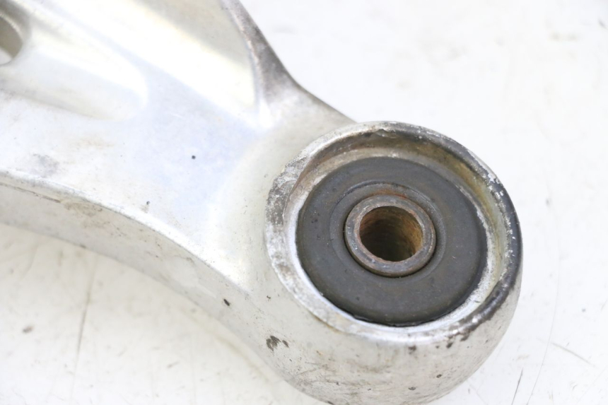 photo de FUSSRASTEN HALTEPLATTEN VORN RECHT YAMAHA XJN DIVERSION 600 (2000 - 2003)