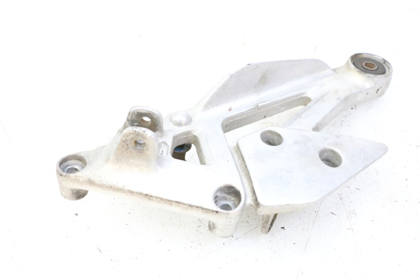 photo de FUSSRASTEN HALTEPLATTEN VORN RECHT YAMAHA XJN DIVERSION 600 (2000 - 2003)