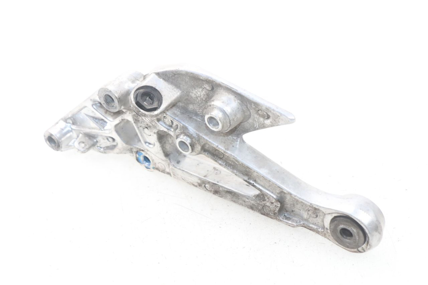 photo de FUSSRASTEN HALTEPLATTEN VORN RECHT YAMAHA XJ600 XJ DIVERSION 600 (1992 - 1997)