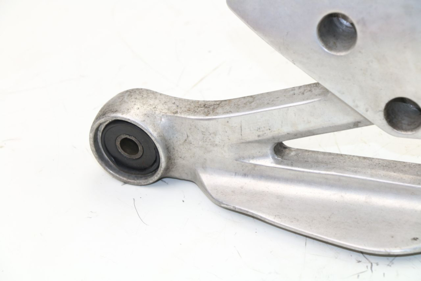 photo de FUSSRASTEN HALTEPLATTEN VORN RECHT YAMAHA XJN DIVERSION 600 (2000 - 2003)