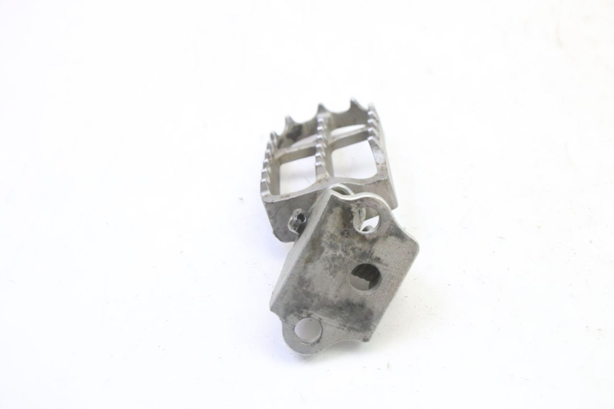 photo de FUSSRASTEN HALTEPLATTEN VORN RECHT YAMAHA YZF YZ-F 450 (2014 - 2016)