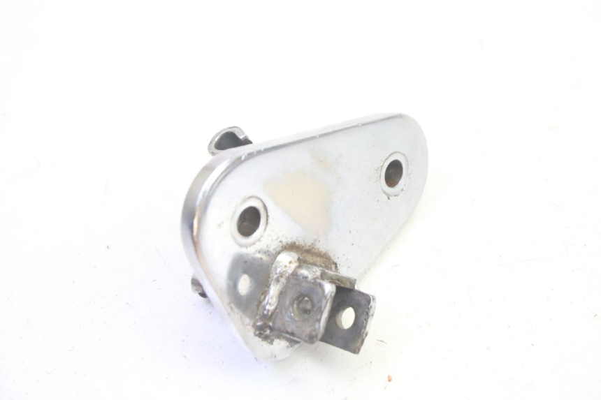 photo de FUSSRASTEN HALTEPLATTEN VORN RECHT KYMCO ZING 125 (1997 - 2003) - Detailansicht des Bauteils