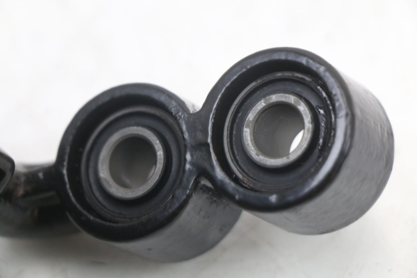 photo de FUSSRASTEN HALTEPLATTEN VORN LINKS ARCHIVE CAFE RACER 4T 50 (2019 - 2024)