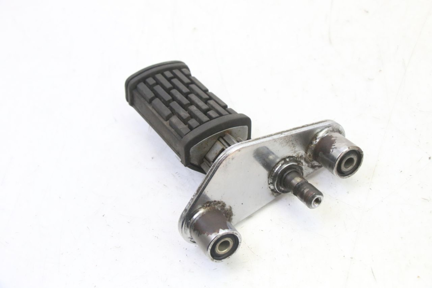 photo de FUSSRASTEN HALTEPLATTEN VORN LINKS APRILIA CLASSIC 125 (1995 - 2001)