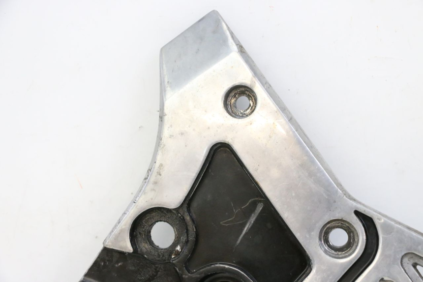 photo de FUSSRASTEN HALTEPLATTEN VORN LINKS YAMAHA FJ 36Y 1100 (1984 - 1985)