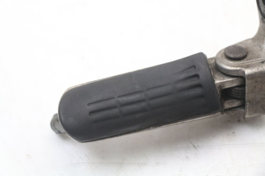 photo de FUSSRASTEN HALTEPLATTEN VORN LINKS HONDA CBR F 1000 (1993 - 1996)