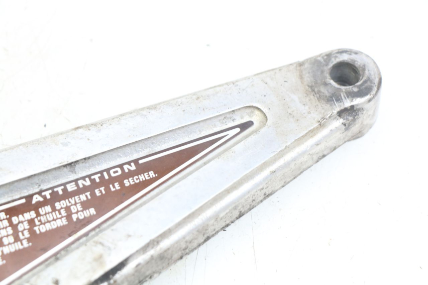 photo de LINKE VORDERE FUßRASTENHALTERUNG HONDA CM 125 (1983 - 2003)