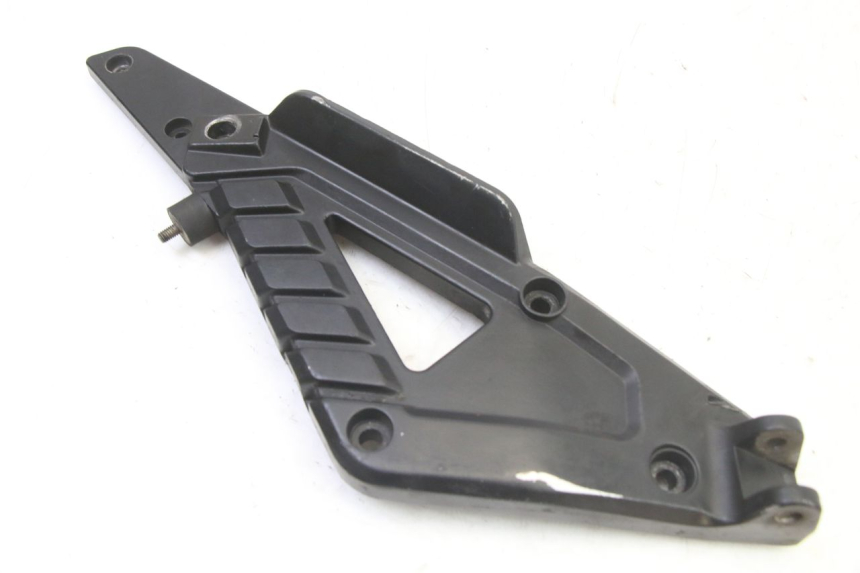 photo de FUSSRASTEN HALTEPLATTEN VORN LINKS BMW K 75 RT 750 (1989 - 1997)