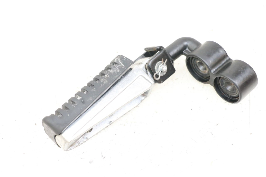 photo de FUSSRASTEN HALTEPLATTEN VORN LINKS KYMCO K-PW K-PIPE 50 (2012 - 2017)