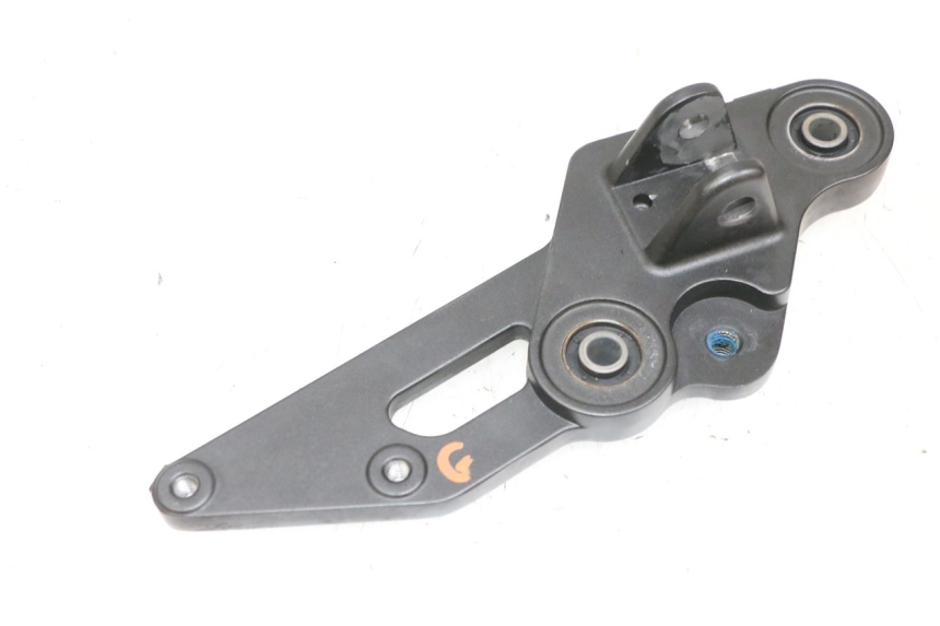 photo de FUSSRASTEN HALTEPLATTEN VORN LINKS YAMAHA MT-07 MT07 ABS 700 (2018 - 2020) - Hauptansicht