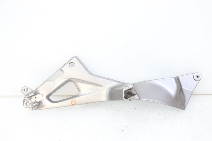 photo de FUSSRASTEN HALTEPLATTEN VORN LINKS HONDA NTV DEAUVILLE ABS 700 (2007 - 2016)