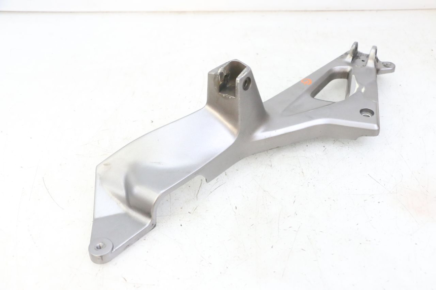 photo de FUSSRASTEN HALTEPLATTEN VORN LINKS HONDA NTV DEAUVILLE ABS 700 (2007 - 2016)