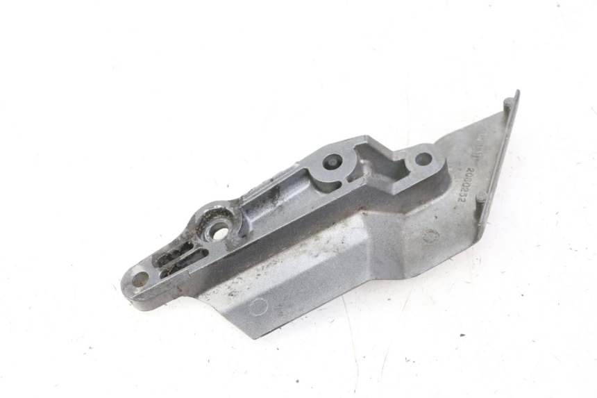 photo de FUSSRASTEN HALTEPLATTEN VORN LINKS TRIUMPH SPRINT 900 (1995 - 1998)