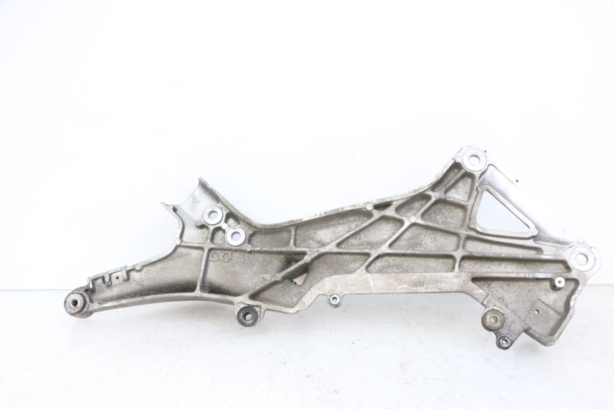 photo de FUSSRASTEN HALTEPLATTEN VORN LINKS HONDA ST PAN EUROPEAN 1300 (2002 - 2013)