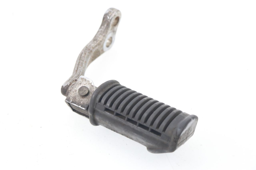 photo de FUSSRASTEN HALTEPLATTEN VORN LINKS SUZUKI TU X TUX VOLTY 125 (1999 - 2001)