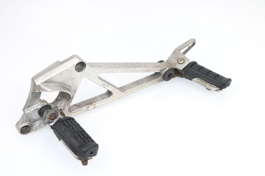 photo de FUSSRASTEN HALTEPLATTEN VORN LINKS HONDA VF 1000 (1984 - 1988)