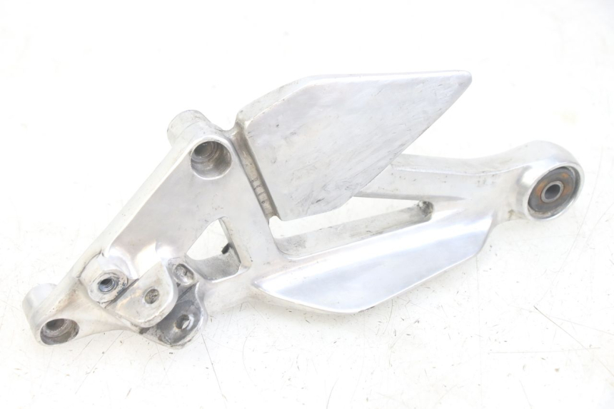 photo de FUSSRASTEN HALTEPLATTEN VORN LINKS YAMAHA XJN DIVERSION 600 (2000 - 2003)