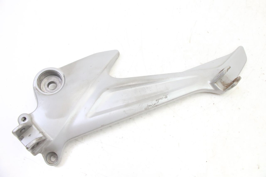 photo de FUSSRASTEN HALTEPLATTEN VORN LINKS HONDA XLV VARADERO 125 (2000 - 2006)