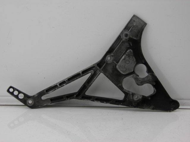 photo de FUSSRASTEN HALTEPLATTEN VORN LINKS YAMAHA FJ 3CX 1200 (1986 - 1996)