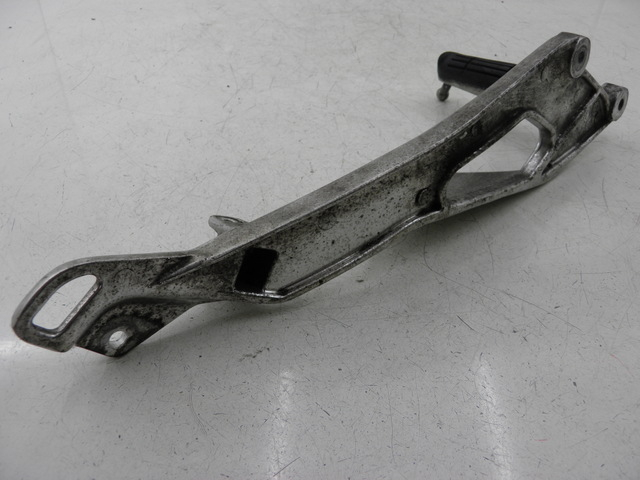 photo de FUSSRASTEN HALTEPLATTEN VORN LINKS YAMAHA TDM 900 (2004 - 2006)