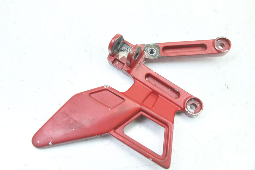 photo de FUSSRASTEN HALTEPLATTEN VORN LINKS YAMAHA TZR 50 (2008 - 2016)