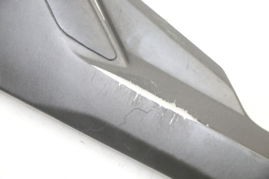 photo de FUSSRASTEN HALTEPLATTEN VORN LINKS YAMAHA XJ6 ABS 600 (2008 - 2016)
