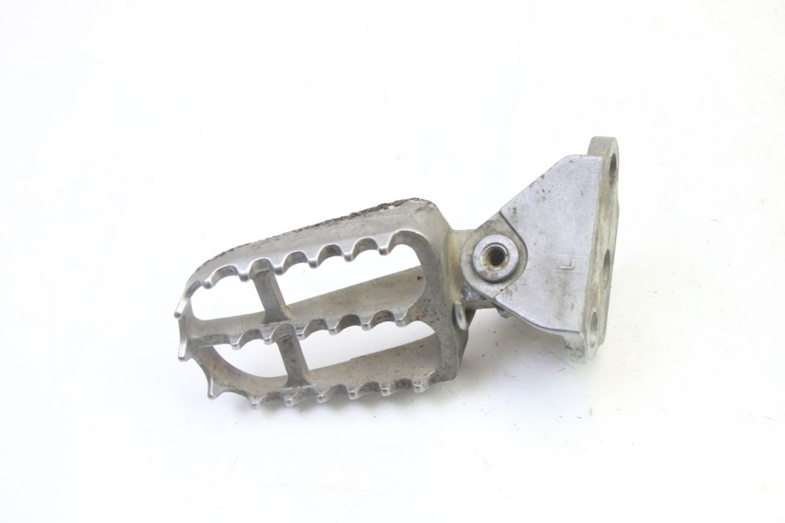 photo de FUSSRASTEN HALTEPLATTEN VORN LINKS YAMAHA YZF YZ-F 450 (2014 - 2016)