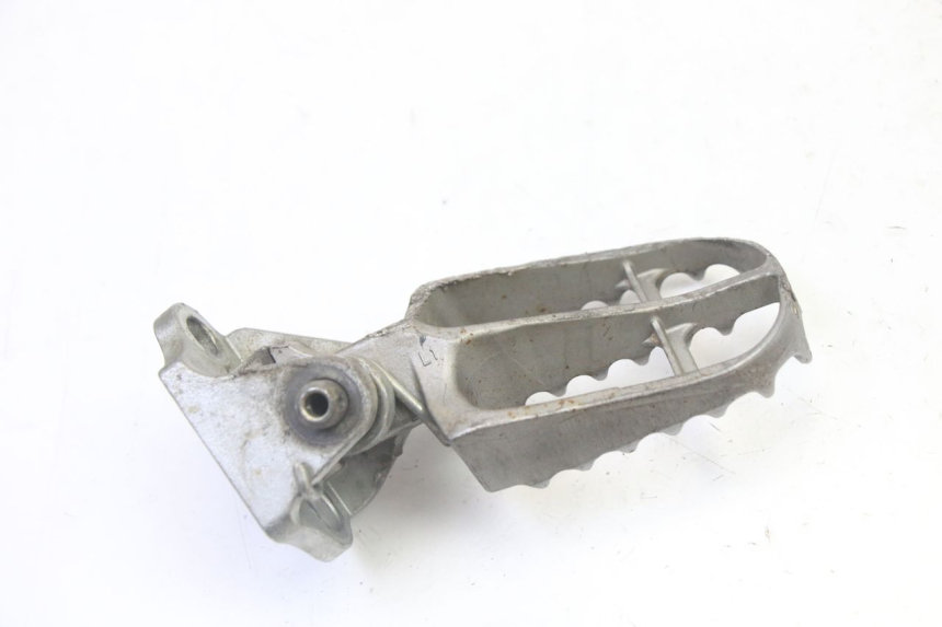 photo de FUSSRASTEN HALTEPLATTEN VORN LINKS YAMAHA YZF YZ-F 450 (2014 - 2016)