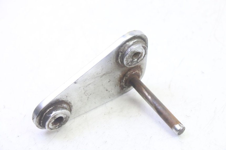 photo de FUSSRASTEN HALTEPLATTEN VORN LINKS KYMCO ZING 125 (1997 - 2003) - Alternative Perspektive