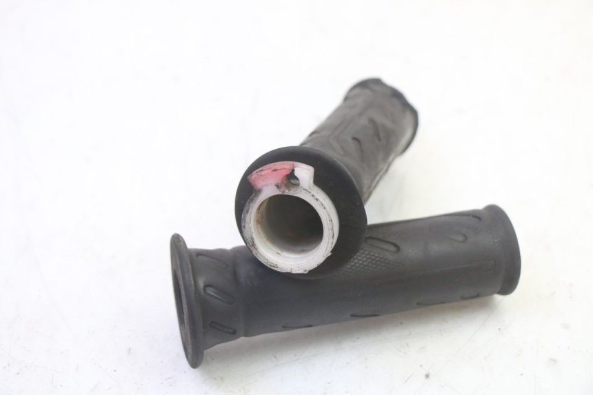 photo de GASGRIFF KYMCO AGILITY NAKED RENOUVO 2T 50 (2011 - 2018)